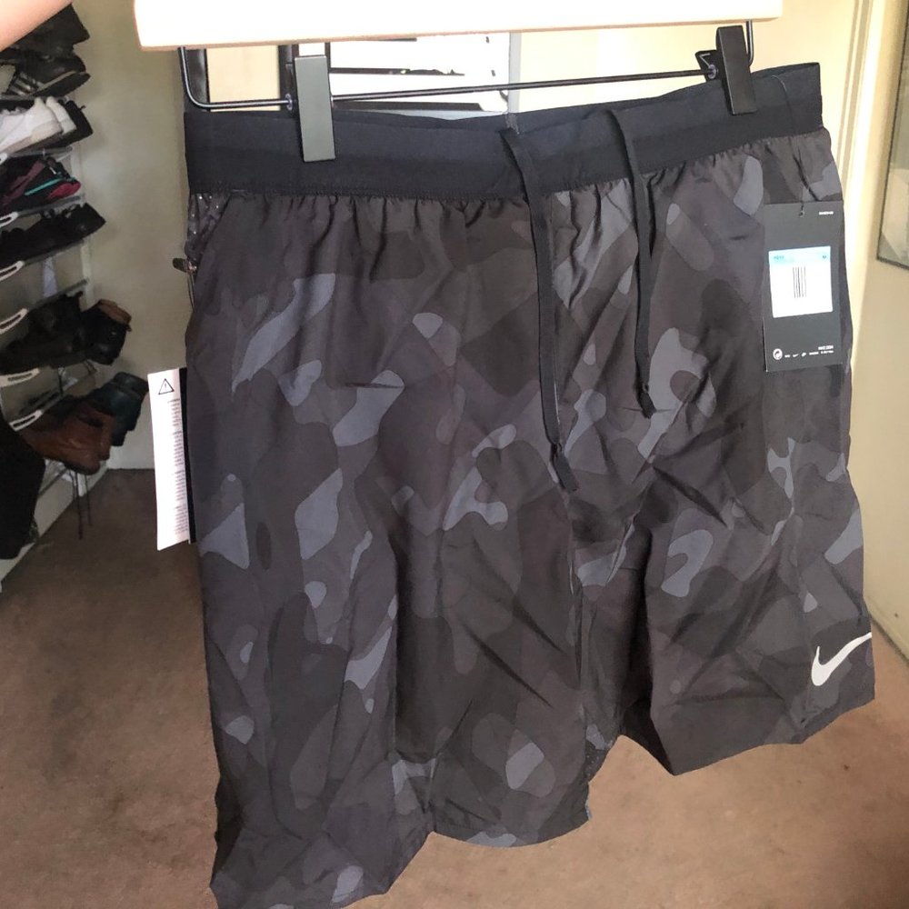 Nike Training Shorts-Black Camo (brand new w tag!)